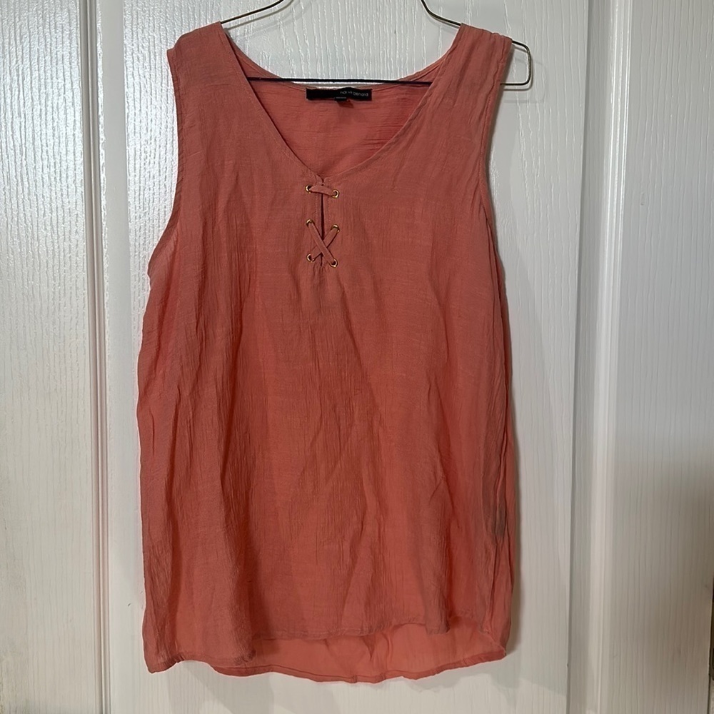 Harve’ Bernard size L soft, orange, sleeveless, crinkle top